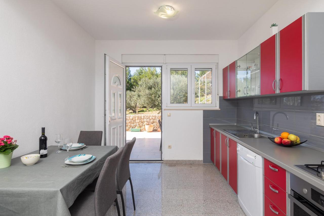 לוקבה Aqua Vista Apartments מראה חיצוני תמונה