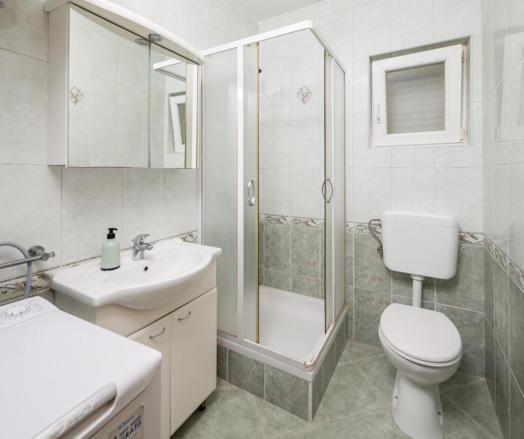 לוקבה Aqua Vista Apartments מראה חיצוני תמונה