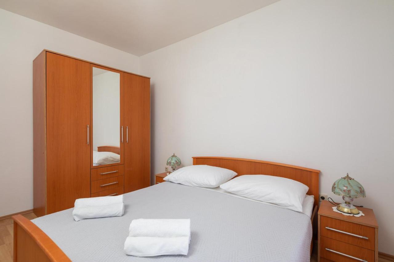לוקבה Aqua Vista Apartments מראה חיצוני תמונה